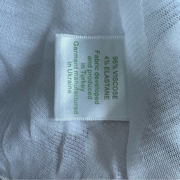 Garnet Hill Faux Wrap Knit Surplice Floral Brianna Dress Midi size Medium - Picture 14 of 15